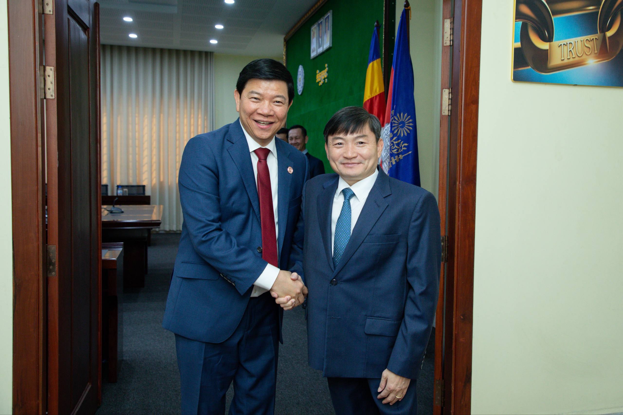 Cambodia and Australia Agree to MoU for Enhanced Skilled Labor Mobility ...